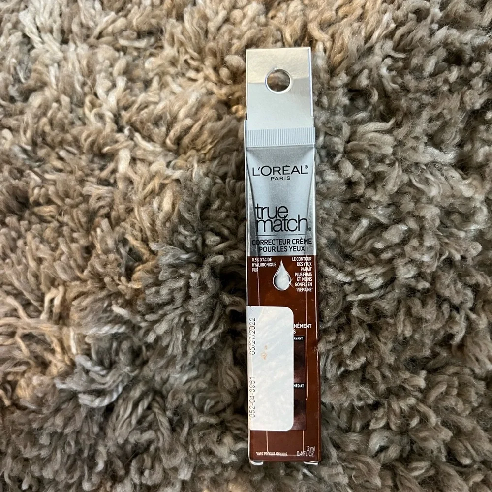 NWT L’Oreal true match eye cream in a concealer
